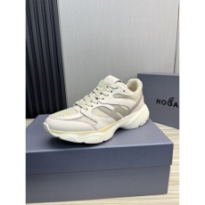 Hogan Sneakers